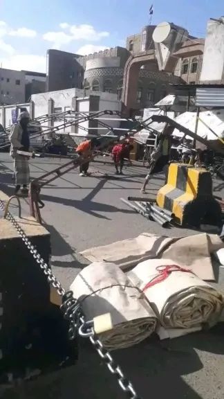 تصعيد في تعز.. جرحى الجيش والأمن ينصبون خيمة اعتصام جديدة ويطالبون بحقوقهم المهدورة