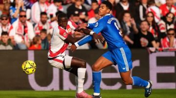 ريال مدريد يهدر نقطتين بالتعادل مع رايو فاليكانو