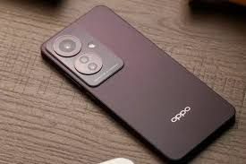 قريبا.. Oppo تطلق هاتف Reno15 بمواصفات خيالية