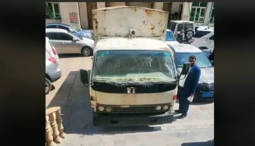 الحوثيون يستقدمون سيارة السجن إلى محكمة بصنعاء لتهديد القضاة والمحامين (صورة)