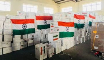 الهند ترسل 16 طنا من المساعدات الطبية إلى أفغانستان الهند ترسل 16 طنا من المساعدات الطبية إلى أفغانستان