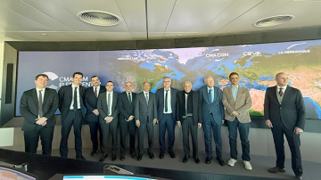 لملس يبحث في فرنسا فرص الاستثمار في ميناء عدن