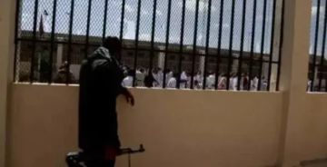 مليشيا الحوثي تعلن اتخاذ خطوة خطيرة بحق موظفي المنظمات المختطفين لديها وتخوفات من إعدامهم