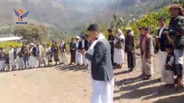 وقفات شعبية في مديريات إب تأكيدا على استمرار التعبئة