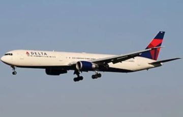 الإغلاق الحكومي في أمريكا يجبر كبرى شركات الطيران على إلغاء مئات الرحلات