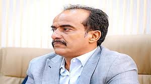 السقلدي يشيد بجهود مأمور خور مكسر عواس الزهري للنهوض بالمديرية السقلدي يشيد بجهود مأمور خور مكسر عواس الزهري للنهوض بالمديرية