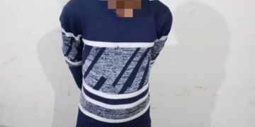 قوات الحزام الأمني بلحج تطيح بشبكتين منظمتين لممارسة أعمال غير أخلاقية وترويج المخدرات في عمليتين منفصلتين