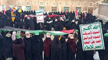 وقفات للهيئة النسائية في حجة وفاءا لدماء الشهداء