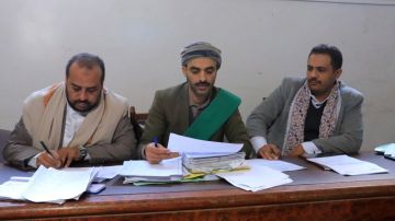 المحكمة الجزائية تجدد أمر القبض على المتهمين الفارين في قضية التزوير العقاري المحكمة الجزائية تجدد أمر القبض على المتهمين الفارين في قضية التزوير العقاري