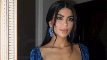 كارولين عزمي تخطف الأنظار بـ فستان جريء والجمهور يغمرها بالإعجاب كارولين عزمي تخطف الأنظار بـ فستان جريء والجمهور يغمرها بالإعجاب