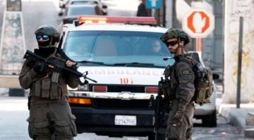 جيش الاحتلال الإسرائيلي يقتحم مخيم الفارعة ويجبر سكانه على النزوح جيش الاحتلال الإسرائيلي يقتحم مخيم الفارعة ويجبر سكانه على النزوح