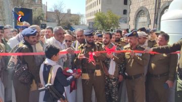 ذمار.. افتتاح معرض صور شهداء منتسبي الأجهزة الأمنية ذمار.. افتتاح معرض صور شهداء منتسبي الأجهزة الأمنية