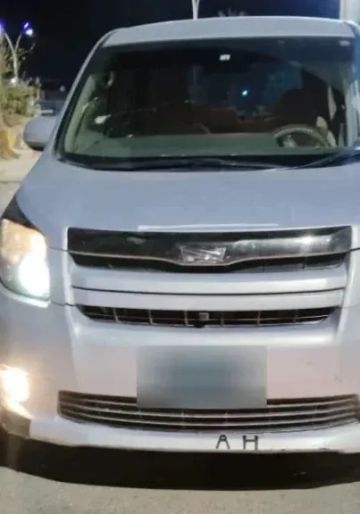 ضبط باص مسروق بعد مرره بنقطة أمنية في مارب