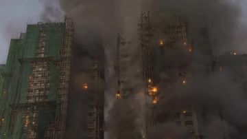 مصرع 13 على الأقل في حريق بهونج كونج