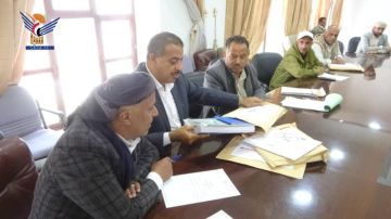 فتح مظاريف مناقصة شراء معدات للوحدة التنفيذية لإعادة تأهيل الطرق في إب