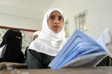 نقابة المعلمين: تأخير الرواتب تدمير ممنهج للتعليم والمعلم اليمني