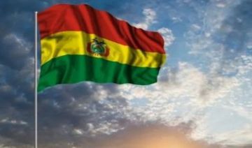 الرئيس البوليفي يقيل وزير العدل ويلغي وزارته