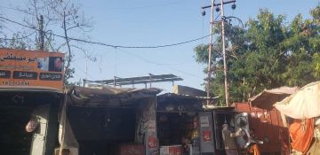 جدل حول بيع كهرباء مستشفى الثورة بتعز لصالح محل صرافة جدل حول بيع كهرباء مستشفى الثورة بتعز لصالح محل صرافة