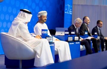 عمان تربط الاستقرار بإطار أمني إقليمي يضم اليمن عمان تربط الاستقرار بإطار أمني إقليمي يضم اليمن