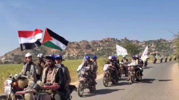 مسير بالدراجات النارية لخريجي دورات التعبئة بالرجم في المحويت وفاء لدماء الشهداء