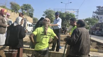 إنجازات تشغيلية وإدارية تعيد الحياة للمعدات المعطلة في صندوق النظافة بتعز