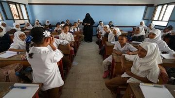 الملك سلمان للإغاثة يدعم تعليم 20 ألف طالب ويؤهل 1,141 معلما