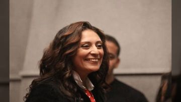 لا يوجد له علاج.. منى عراقي تكشف لأول مرة عن معاناتها مع مرض نادر منذ 3 أعوام لا يوجد له علاج.. منى عراقي تكشف لأول مرة عن معاناتها مع مرض نادر منذ 3 أعوام