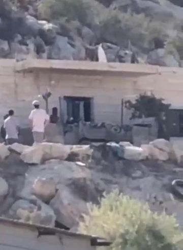 استشهاد فلسطيني برصاص العدو الصهيوني واعتداءات للمستوطنين على الممتلكات بالضفة