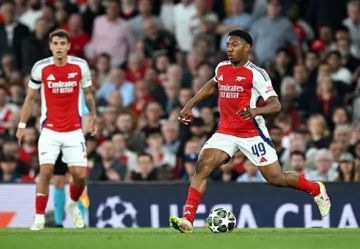 القناة الناقلة ومعلق اللقاء بين أرسنال وسلافيا براغ بدوري أبطال أوروبا.. مواجهة نارية في إيدن أرينا