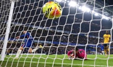 تشيلسي يفوز بثلاثية على وولفرهامبتون ويرتقي لوصافة الدوري الإنكليزي