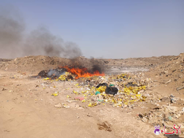 عدن.. صحة البيئة بالمنصورة تتلف 4 أطنان من المواد غير الصالحة للاستهلاك عدن.. صحة البيئة بالمنصورة تتلف 4 أطنان من المواد غير الصالحة للاستهلاك