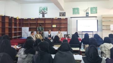 الصعدي يطلع على سير دورة البرنامج الثقافي والمهاري لمعلمي ومعلمات التعليم العام