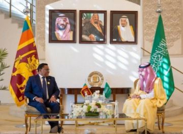 وزير الخارجية السعودي يستقبل نظيره السريلانكي في الرياض وزير الخارجية السعودي يستقبل نظيره السريلانكي في الرياض