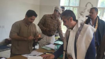 تفقد سير العمل بمشروع مياه الظاهر في المحويت