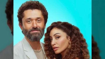 كشف حقيقة علاقة دينا الشربيني.. كريم محمود عبد العزيز يعلن طلاق آن الرفاعي بعد 14 عاما من الزواج كشف حقيقة علاقة دينا الشربيني.. كريم محمود عبد العزيز يعلن طلاق آن الرفاعي بعد 14 عاما من الزواج