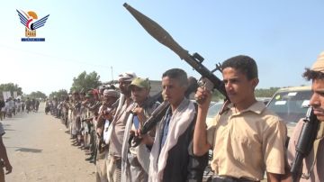 الحديدة.. وقفة مسلحة لقبائل التحيتا وفاء للشهداء وإعلانا للنفير في مواجهة الأعداء والخونة