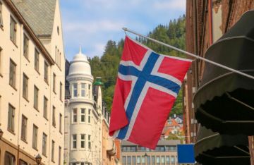 الدنمارك تدعم أوكرانيا عسكريا بـ220 مليون دولار الدنمارك تدعم أوكرانيا عسكريا بـ220 مليون دولار