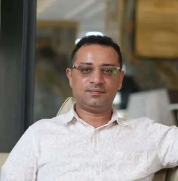 مصادر تكشف عن أسباب اعتقال عادل النزيلي لدى المقاومة الوطنية