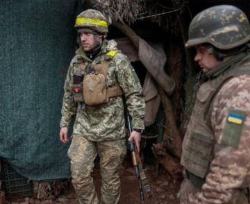 اجتماع عسكري أمريكي أوكراني لتعزيز قدرات كييف جويا