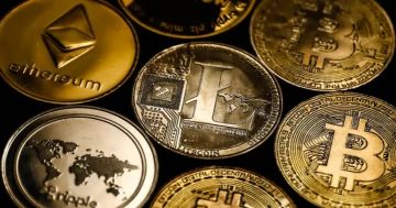 ارتفاع أسعار العملات المشفرة مع قرب انتهاء الإغلاق الحكومي الأمريكي