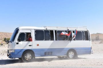 حشود المكلا تتوجه إلى سيئون للمشاركة في مليونية 30 نوفمبر