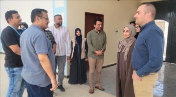 مدير عام المنصورة ووفد من منظمتي يمن آيد وهيئة الإغاثة يطلعون على متطلبات مدرسة ذوي الإحتياجات الخاصة مدير عام المنصورة ووفد من منظمتي يمن آيد وهيئة الإغاثة يطلعون على متطلبات مدرسة ذوي الإحتياجات الخاصة