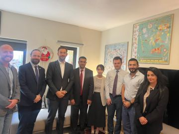 رئيس الشبكة اليمنية للحقوق والحريات يبحث مع رؤساء الأقسام السياسية في عدد من السفارات الدولية مستجدات أوضاع حقوق الإنسان في اليمن