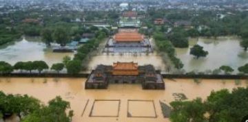 فيتنام تبحث عن مفقودين مع بلوغ حصيلة الفيضانات 55 قتيلا