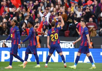 برشلونة يفوز على ألافيس ويعتلي صدارة الدوري الإسباني مؤقتا