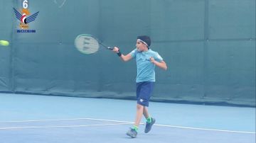 منافسات قوية في البطولة المفتوحة لفئات التنس بصنعاء