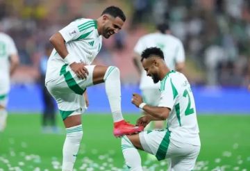 الأهلي السعودي ضد القادسية.. قمة نارية تشعل دوري روشن اليوم والبث المباشر عبر ثمانية