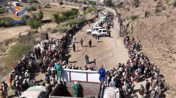 صنعاء .. وقفة مسلحة وافتتاح معرض صور الشهداء بمديرية الحيمة الخارجية