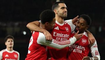 رابطة البريميرليج تحسم قرارها بشأن طلب آرسنال وكريستال بالاس