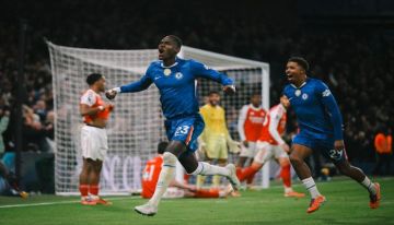 رغم النقص العددي.. التعادل يحفظ هيبة تشيلسي أمام آرسنال